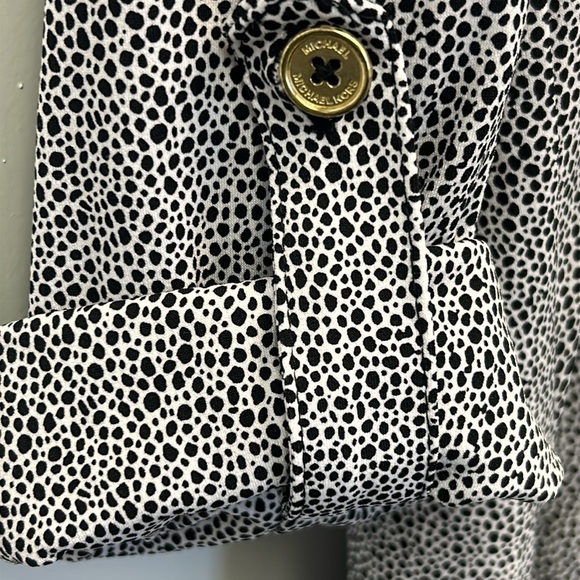 MICHAEL Michael Kors Gold Metal Zip V-Neck Roll Up Long Sleeve Animal Pr… - Picture 7 of 12